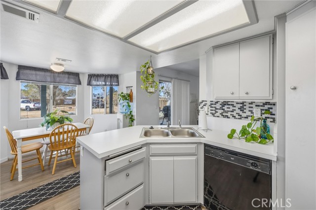 Detail Gallery Image 24 of 49 For 13422 Nicola, Apple Valley,  CA 92308 - 4 Beds | 2 Baths