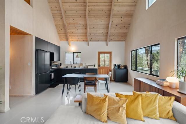 Detail Gallery Image 22 of 75 For 2220 Bernina Dr, –,  CA 93222 - 3 Beds | 2 Baths