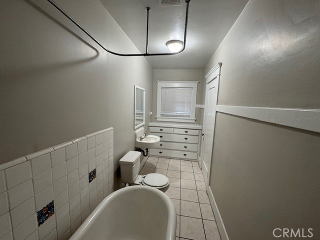 Detail Gallery Image 49 of 54 For 485 Gaviota, Long Beach,  CA 90802 - – Beds | – Baths