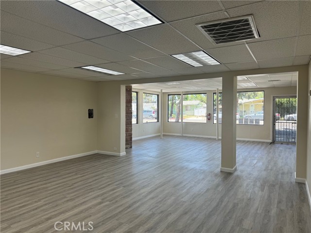 1160 W Mission Boulevard, Pomona, California 91766, ,Commercial Lease,For Rent,1160 W Mission Boulevard,CRCV24125123