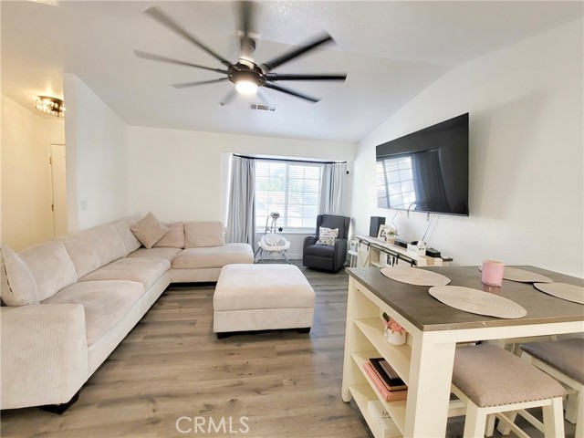 Detail Gallery Image 8 of 30 For 1485 Hansen Ave, Merced,  CA 95340 - 3 Beds | 2 Baths