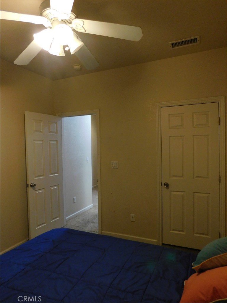 https://media.crmls.org/medias/c6bd6aa4-1000-4e13-9cb8-a2ce3e4bb548.jpg?preset=X-Large