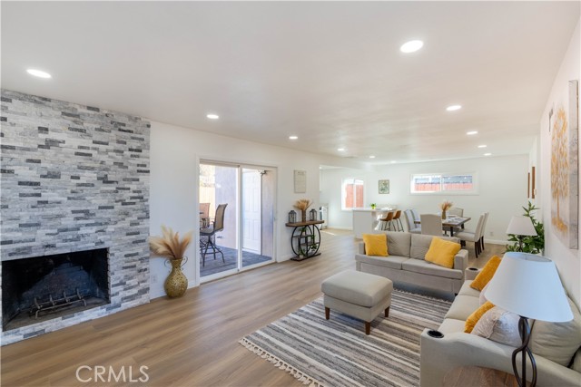 Detail Gallery Image 2 of 35 For 4065 Madrona, Riverside,  CA 92504 - 3 Beds | 2 Baths