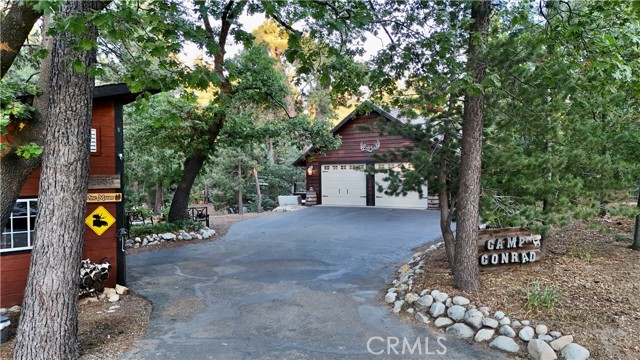 Image 30 of 39 For 32383 Pine Manor Lane 634