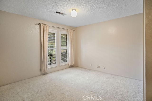 Image 18 of 40 For 1184 Farmland Avenue