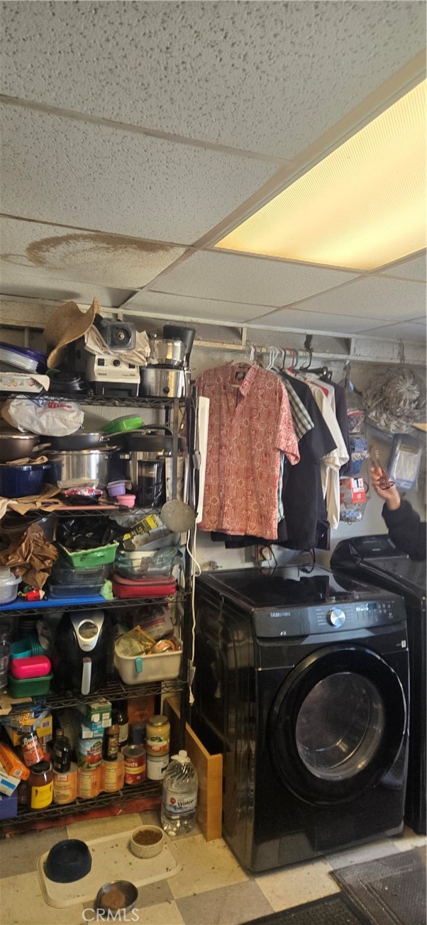 4527 Kickapoo Court, San Diego CA: https://media.crmls.org/medias/c6be3b83-d644-4e9d-8aa2-24732d139946.jpg