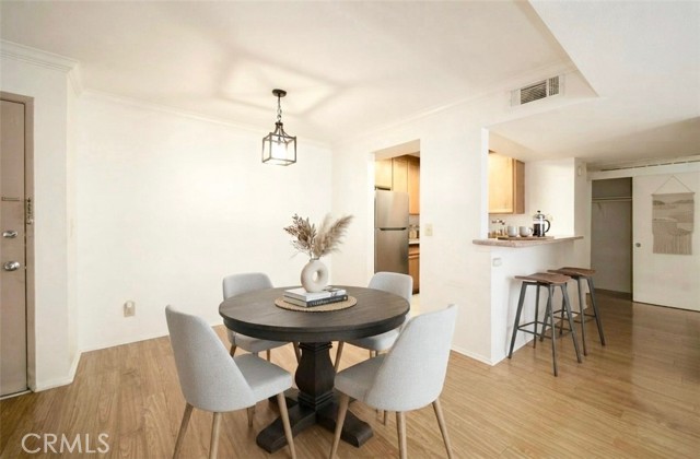 2 Bed Home for Sale in Encino, California