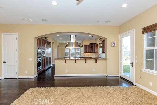 3811 Belgian Lane, Yorba Linda CA: https://media.crmls.org/medias/c6bf9a92-f6db-452e-8c9d-f30d20d01321.jpg