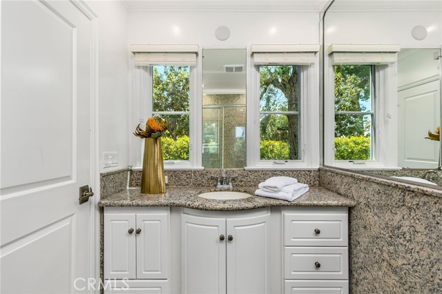 Detail Gallery Image 10 of 50 For 1257 San Marino Ave, San Marino,  CA 91108 - 5 Beds | 5/1 Baths