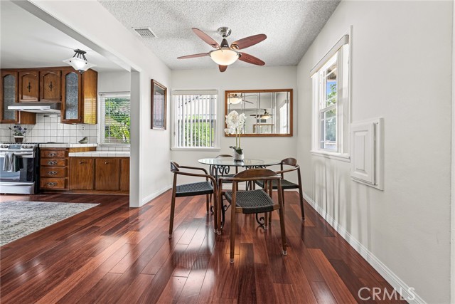 Detail Gallery Image 7 of 34 For 5433 E Brittain, Long Beach,  CA 90808 - 3 Beds | 2 Baths