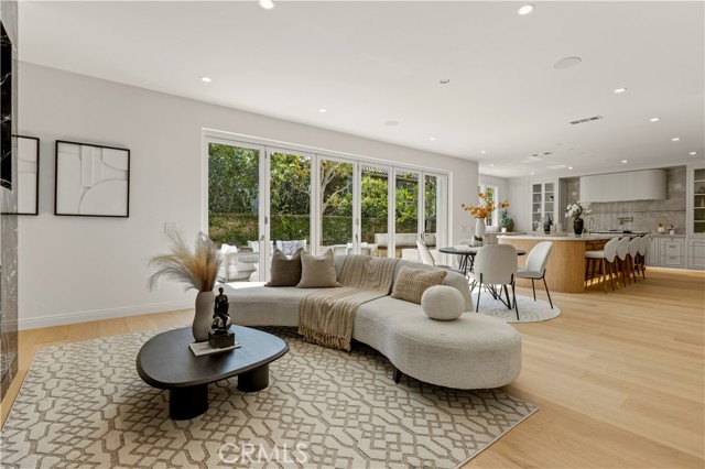 Detail Gallery Image 19 of 59 For 6 Mountainbrook, Irvine,  CA 92620 - 5 Beds | 4 Baths