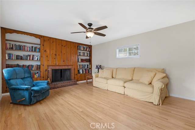 1501 North Catalina Street photo 4