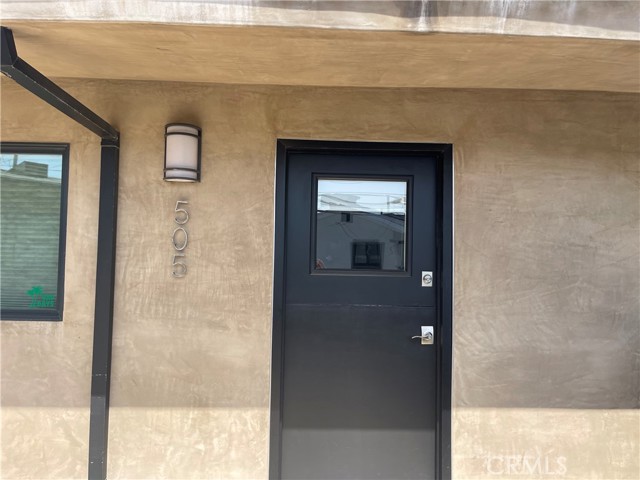 Detail Gallery Image 11 of 17 For 505 Park, Newport Beach,  CA 92662 - 2 Beds | 1 Baths