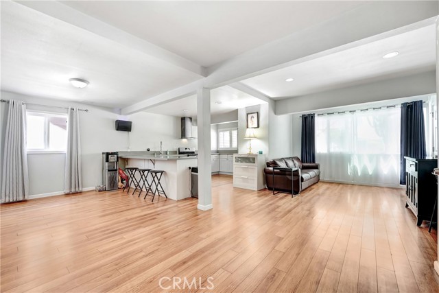 Detail Gallery Image 5 of 35 For 5025 4th Ave, Leimert Park,  CA 90043 - – Beds | – Baths
