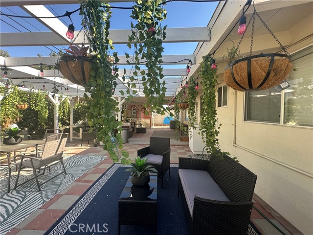 Detail Gallery Image 18 of 19 For 1360 N Ferndale St, Anaheim,  CA 92801 - 4 Beds | 2 Baths