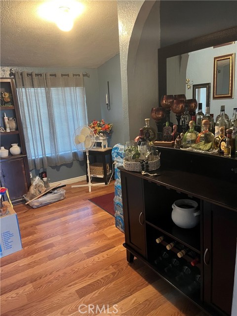 10457 50th Street, Jurupa Valley CA: https://media.crmls.org/medias/c6c22718-9604-411e-ac01-847c743a4241.jpg