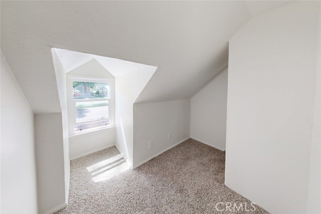 Detail Gallery Image 34 of 49 For 358 E 12th St, Chico,  CA 95928 - 2 Beds | 1/1 Baths