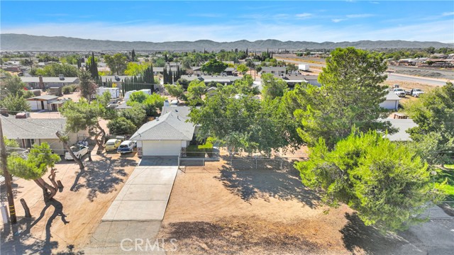 Detail Gallery Image 1 of 36 For 16445 Joshua St, Hesperia,  CA 92345 - 4 Beds | 2 Baths