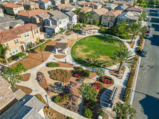 Detail Gallery Image 35 of 46 For 5950 Silveira St, Corona,  CA 92880 - 4 Beds | 3/1 Baths