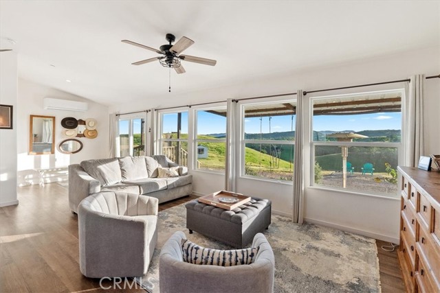 Detail Gallery Image 6 of 57 For 1730 Sutliff, Paso Robles,  CA 93446 - 2 Beds | 2 Baths