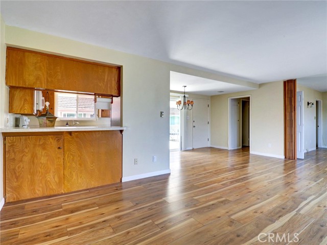 22627 Nadine Circle, Torrance CA: https://media.crmls.org/medias/c6c5b43d-c329-42d4-a824-81e07f794c93.jpg