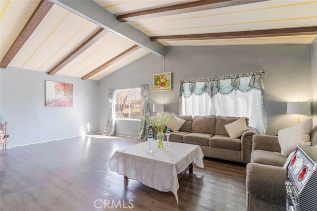 Detail Gallery Image 2 of 24 For 2330 E Avenue J8 #121,  Lancaster,  CA 93535 - 2 Beds | 2 Baths