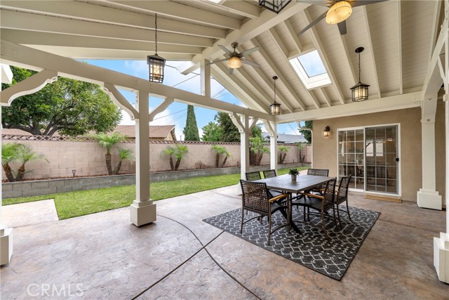 7390 Blackhawk Circle, Buena Park CA: https://media.crmls.org/medias/c6c74b73-2892-4796-9ee3-678147719c62.jpg