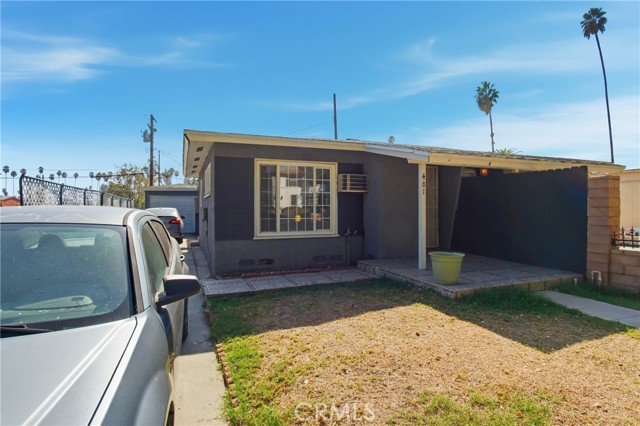 Detail Gallery Image 5 of 36 For 481 20th St, San Bernardino,  CA 92405 - 2 Beds | 2 Baths