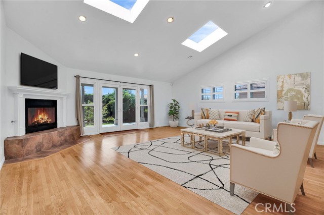 Front Image Thumbnail for CRSB26087553