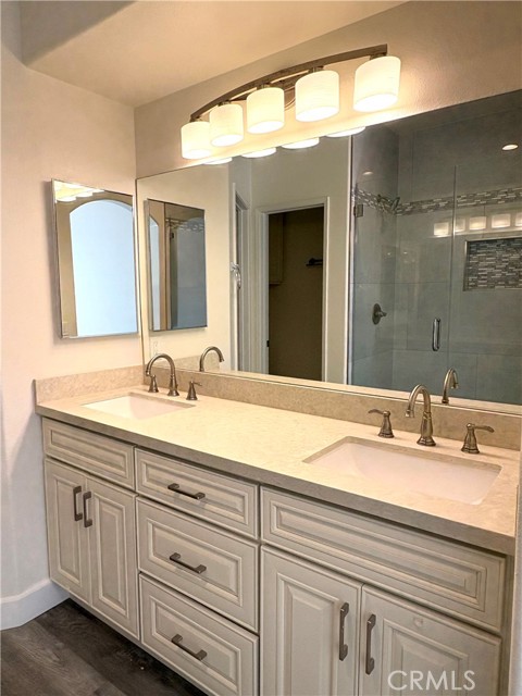 Detail Gallery Image 10 of 23 For 309 Falcon, Irvine,  CA 92618 - 2 Beds | 2/1 Baths