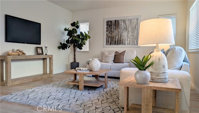 Detail Gallery Image 5 of 24 For 6341 Waterstone, Fontana,  CA 92336 - 4 Beds | 3 Baths