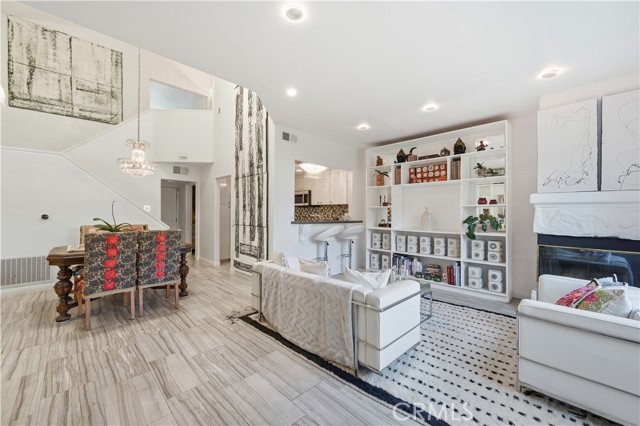 Detail Gallery Image 20 of 55 For 22350 Heritage Pass, Chatsworth,  CA 91311 - 2 Beds | 2/1 Baths