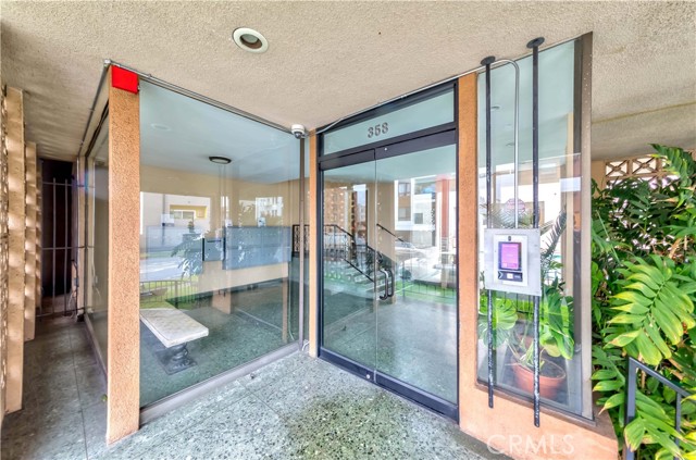 Detail Gallery Image 27 of 32 For 358 S Gramercy Pl #201,  Los Angeles,  CA 90020 - 2 Beds | 2 Baths