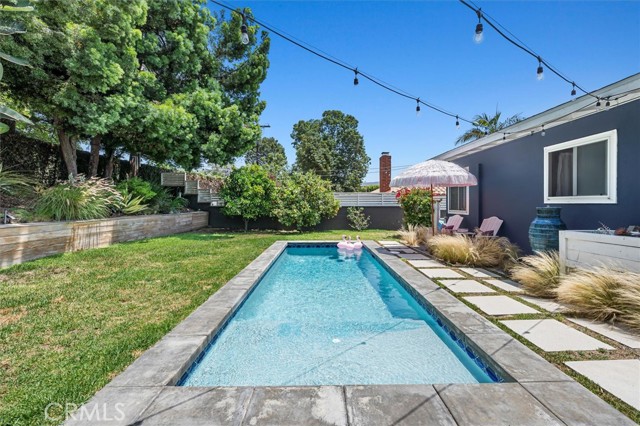 7135 W 91st Street, Los Angeles CA: https://media.crmls.org/medias/c6cc24ba-efea-4984-a8dc-55990d6ce185.jpg