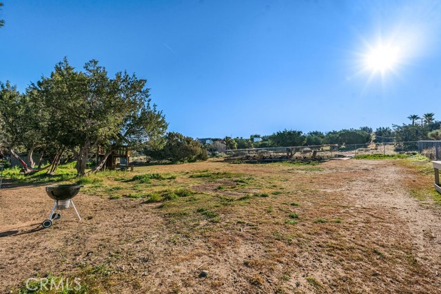 Detail Gallery Image 17 of 21 For 7365 Chase, Hesperia,  CA 92345 - 4 Beds | 3 Baths