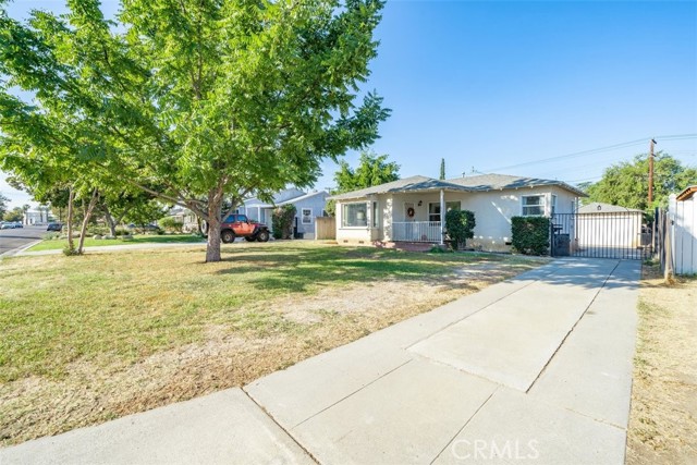 6915 Barcelona Way, Riverside, CA 92504