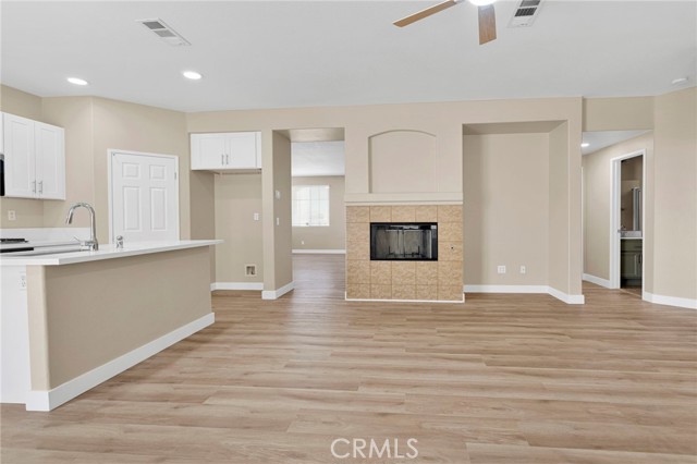 Detail Gallery Image 15 of 47 For 10186 Susan, Hesperia,  CA 92345 - 5 Beds | 3 Baths