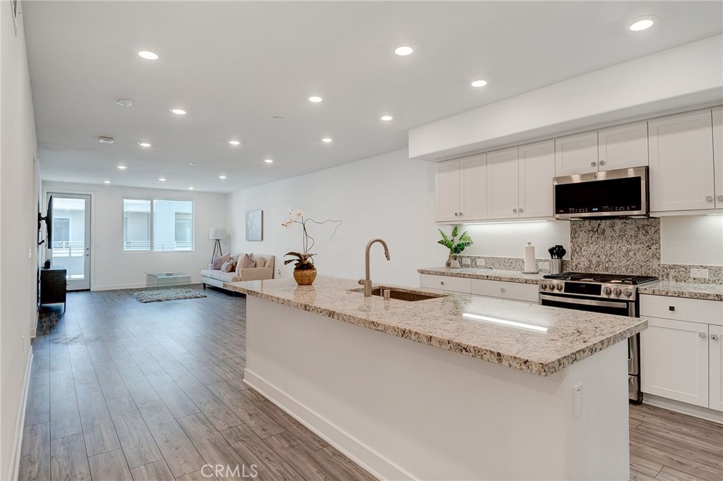 1891 S Union 112, Anaheim, CA 92805