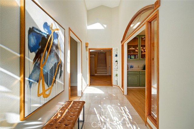 1210 Los Altos Avenue, Long Beach CA: https://media.crmls.org/medias/c6cd2f96-1cf4-4a38-8a0e-caeebb2ab0f9.jpg