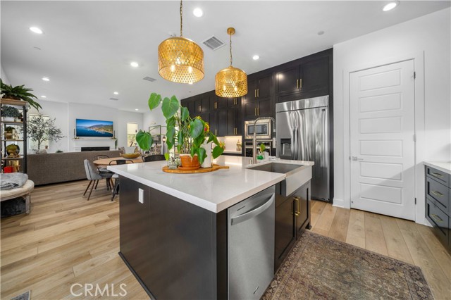 Detail Gallery Image 23 of 61 For 19127 Malabar St, Canyon Country,  CA 91351 - 5 Beds | 4 Baths