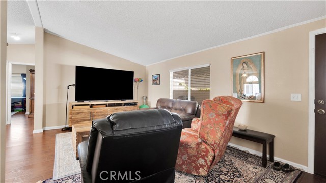 Detail Gallery Image 12 of 48 For 9999 Foothill Bld #24,  Rancho Cucamonga,  CA 91730 - 3 Beds | 2 Baths