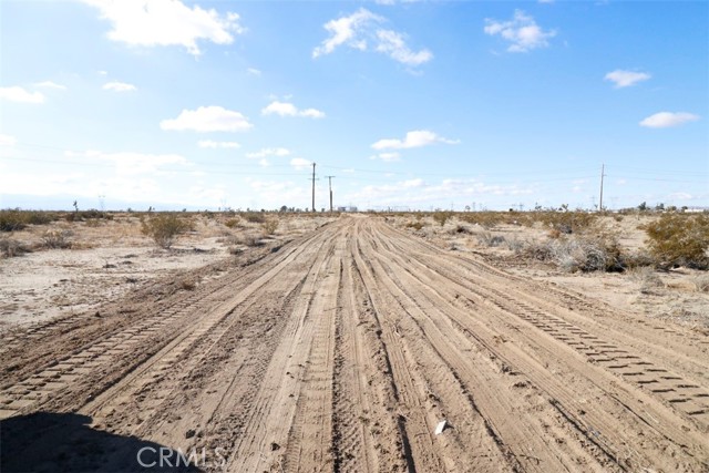 0 Bellflower Street, Adelanto, California 92301, ,Land,For Sale,0 Bellflower Street,CRCV24003521