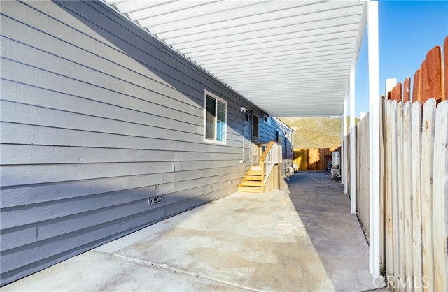 21100 State Street, San Jacinto CA: https://media.crmls.org/medias/c6cf3208-2bdf-4e53-87a8-94693d4f9675.jpg