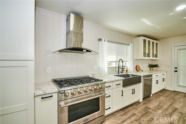 512 S Barranca Street, West Covina CA: https://media.crmls.org/medias/c6cfdb46-217d-431b-a8a1-ecc2f554b8f1.jpg