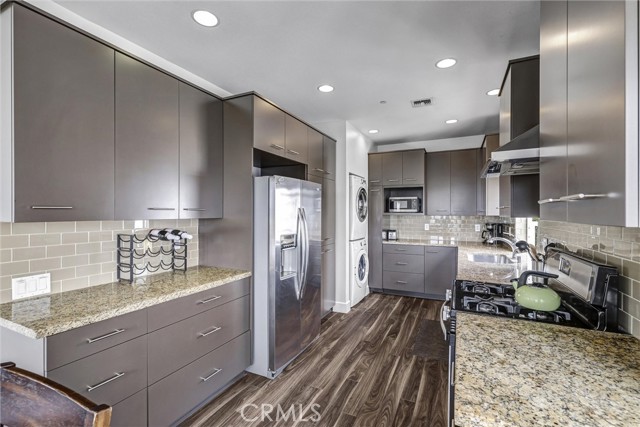 3405 S El Camino Real, San Clemente CA: https://media.crmls.org/medias/c6d07105-c194-4a61-b142-8c6065a590b9.jpg