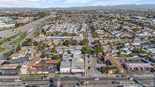 Image 47 of 54 For 1303 Anaheim Street