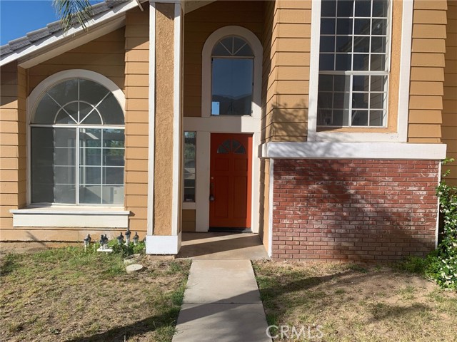 Detail Gallery Image 2 of 22 For 3205 Hyatt Rd, San Bernardino,  CA 92407 - 4 Beds | 3 Baths