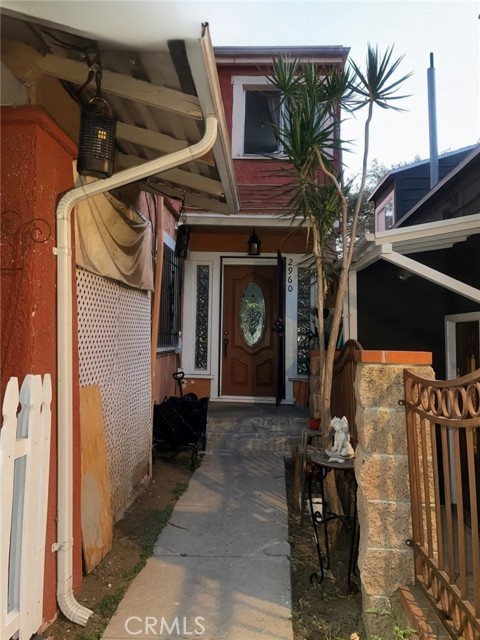 Detail Gallery Image 3 of 25 For 2958 London St, Los Angeles,  CA 90026 - – Beds | – Baths