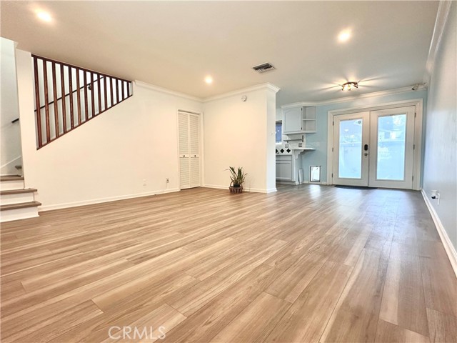 11138 Aqua Vista Street, Studio City CA: https://media.crmls.org/medias/c6d1e236-a9d0-47af-b37a-6894c797a941.jpg