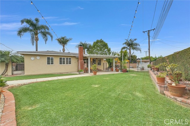 1105 E Swanee Lane, West Covina CA: https://media.crmls.org/medias/c6d22447-5901-491e-a53d-be994043bab2.jpg